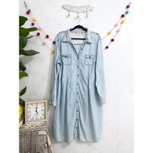 Cato 22/24W Light Wash Chambray Lace Back Long Sleeve Shirt Dress